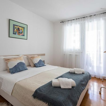شقة Sunny 1Bdr With Balcony & Parking زغرب المظهر الخارجي الصورة