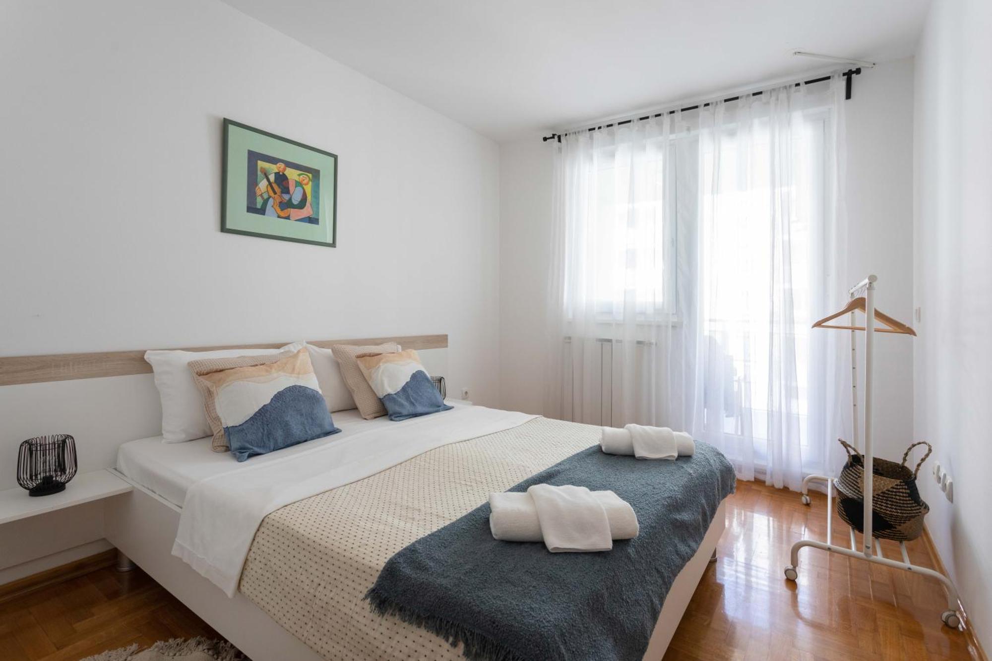 شقة Sunny 1Bdr With Balcony & Parking زغرب المظهر الخارجي الصورة